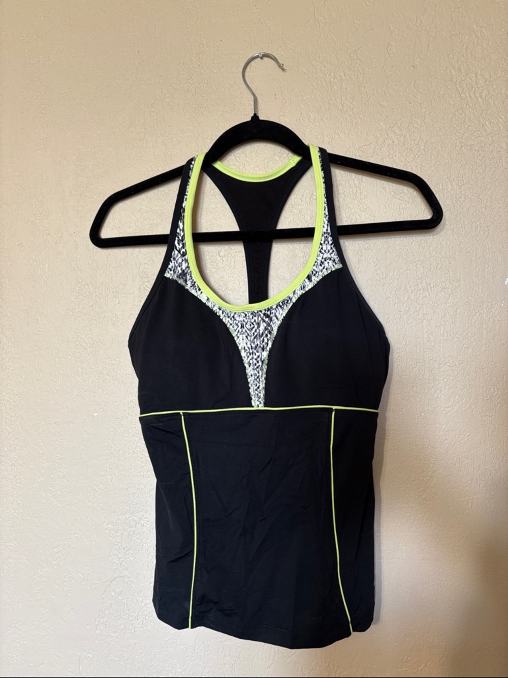 Athleta workout top